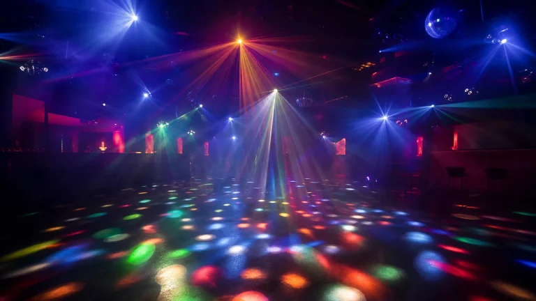Partylicht für echte Clubatmosphäre: Die besten Effekte